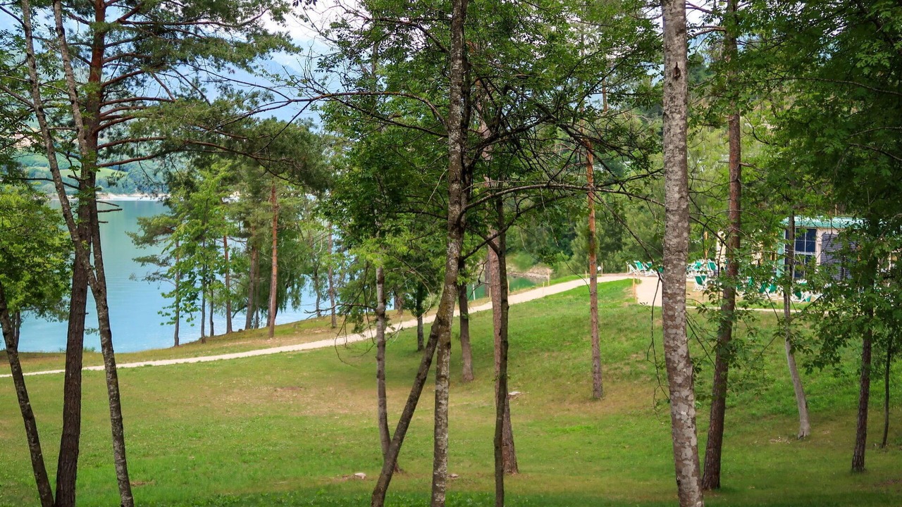 Photo of Outdoor in Livo