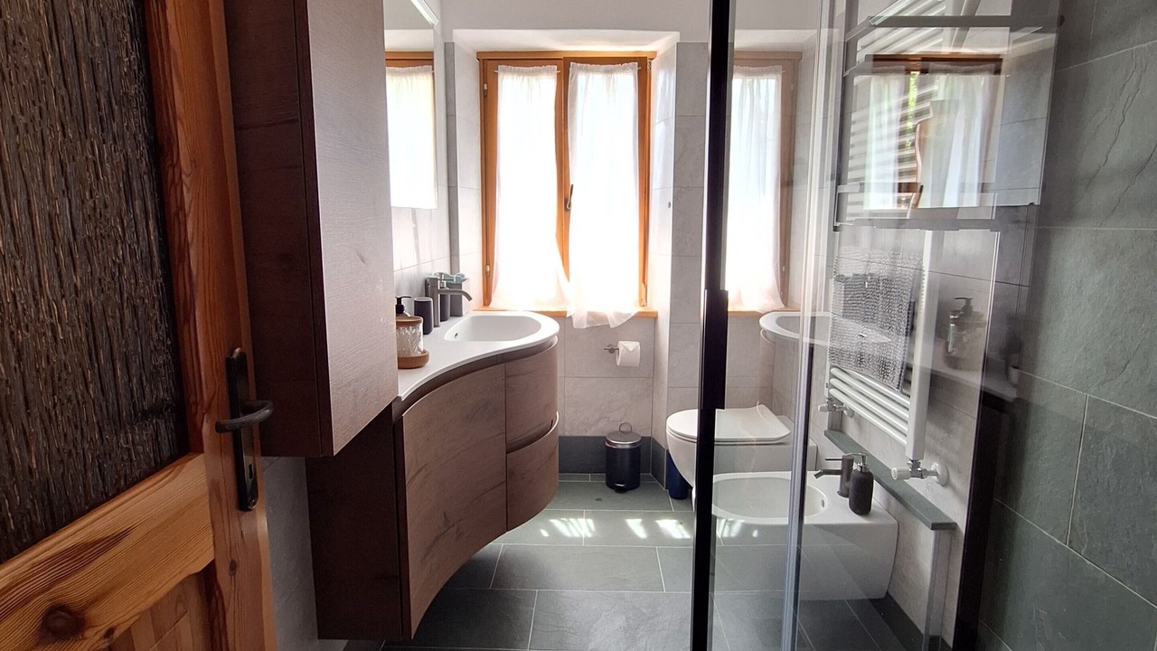 Photo of Bathroom in Campodolcino