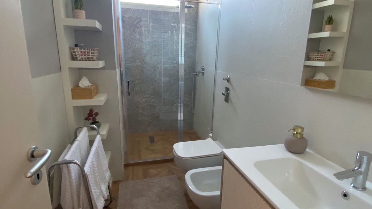 Photo of Bathroom in Opera