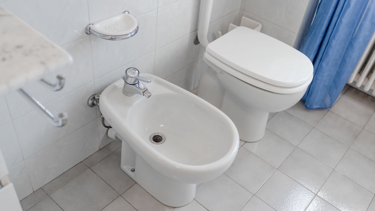 Photo of Bathroom in Parella
