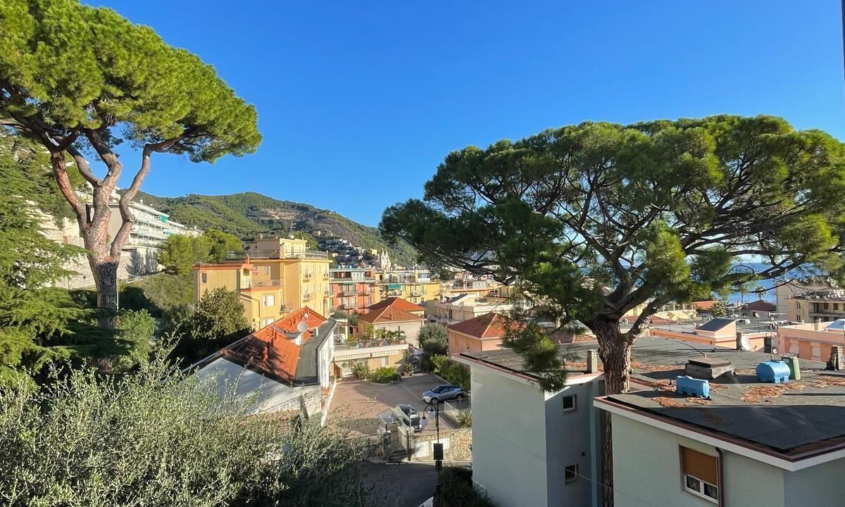 Photo of Others in Laigueglia