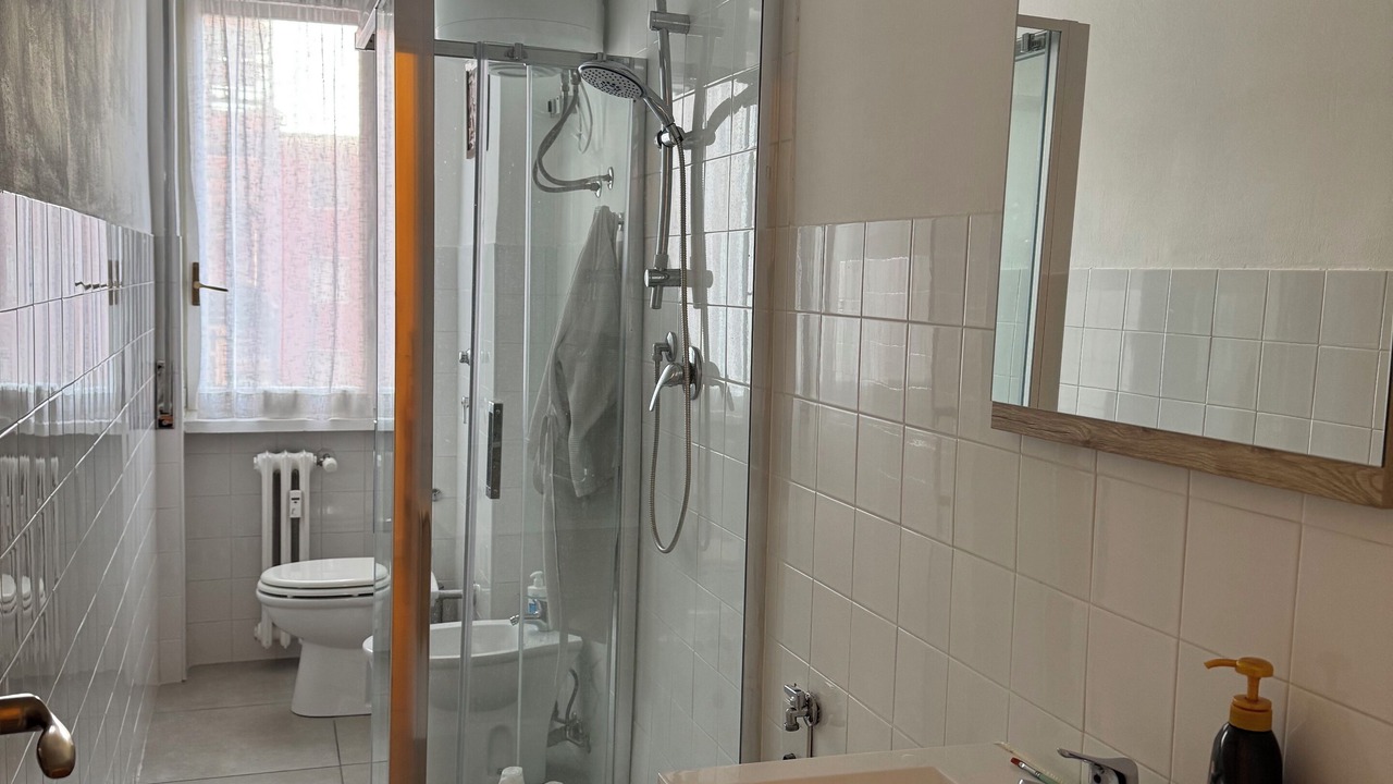 Photo of Bathroom in Gorla