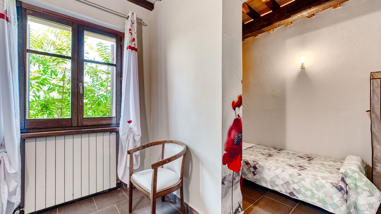 Photo of Bedroom in Montefalco