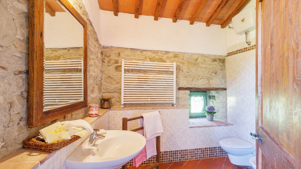 Photo of Bathroom in Londa