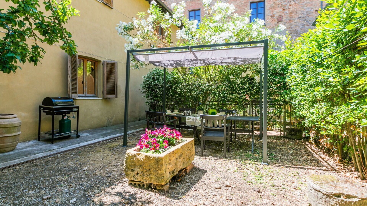 Photo of Outdoor in Volterra