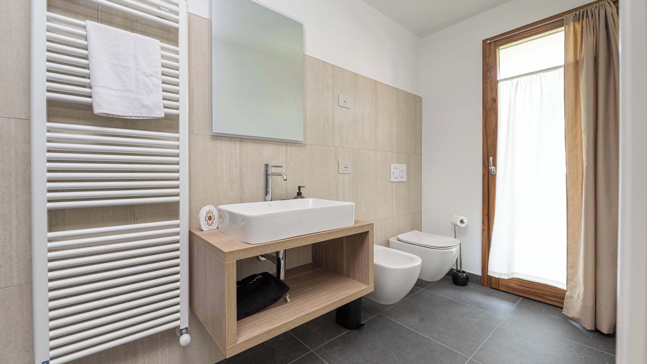 Photo of Bathroom in Valgatara
