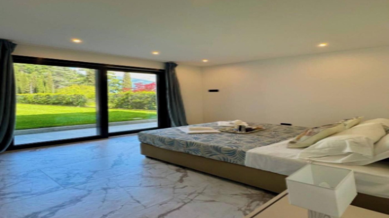 Photo of Bedroom in Menaggio