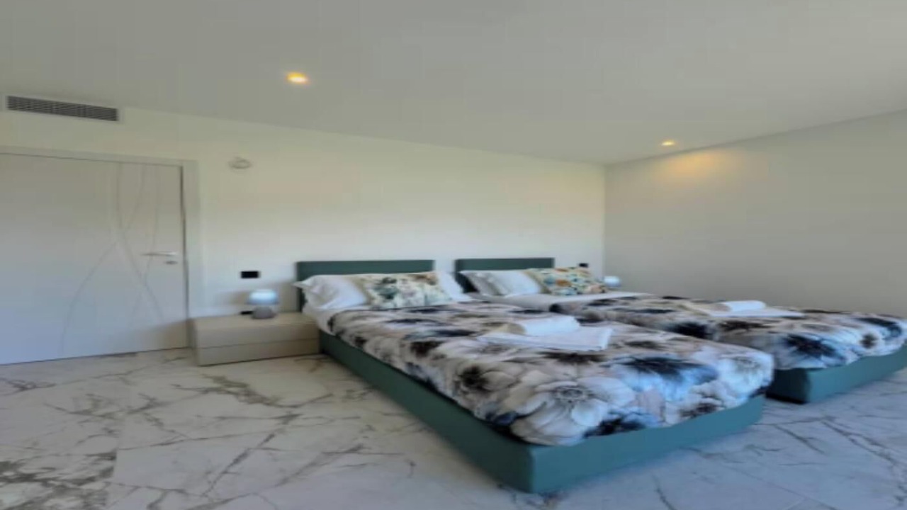 Photo of Bedroom in Menaggio