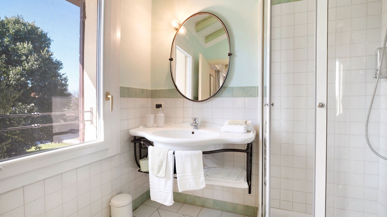 Photo of Bathroom in Mirano