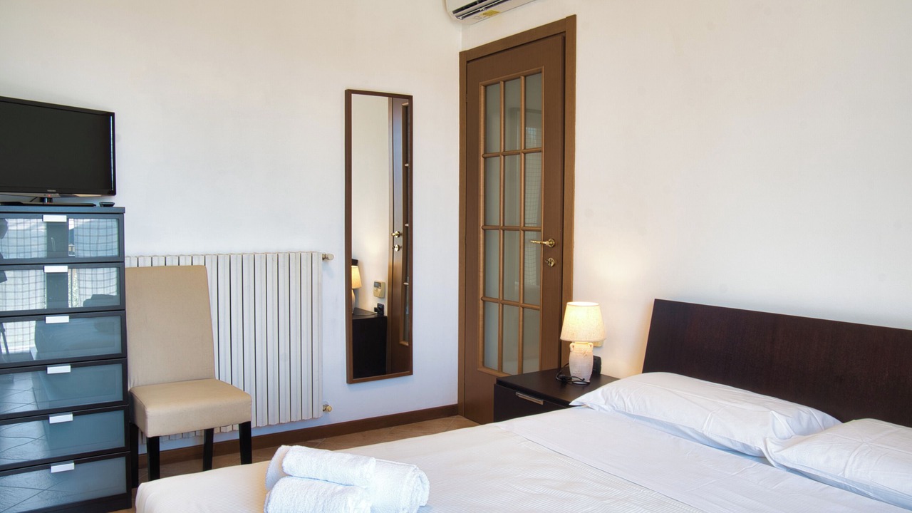 Photo of Bedroom in Bosisio Parini