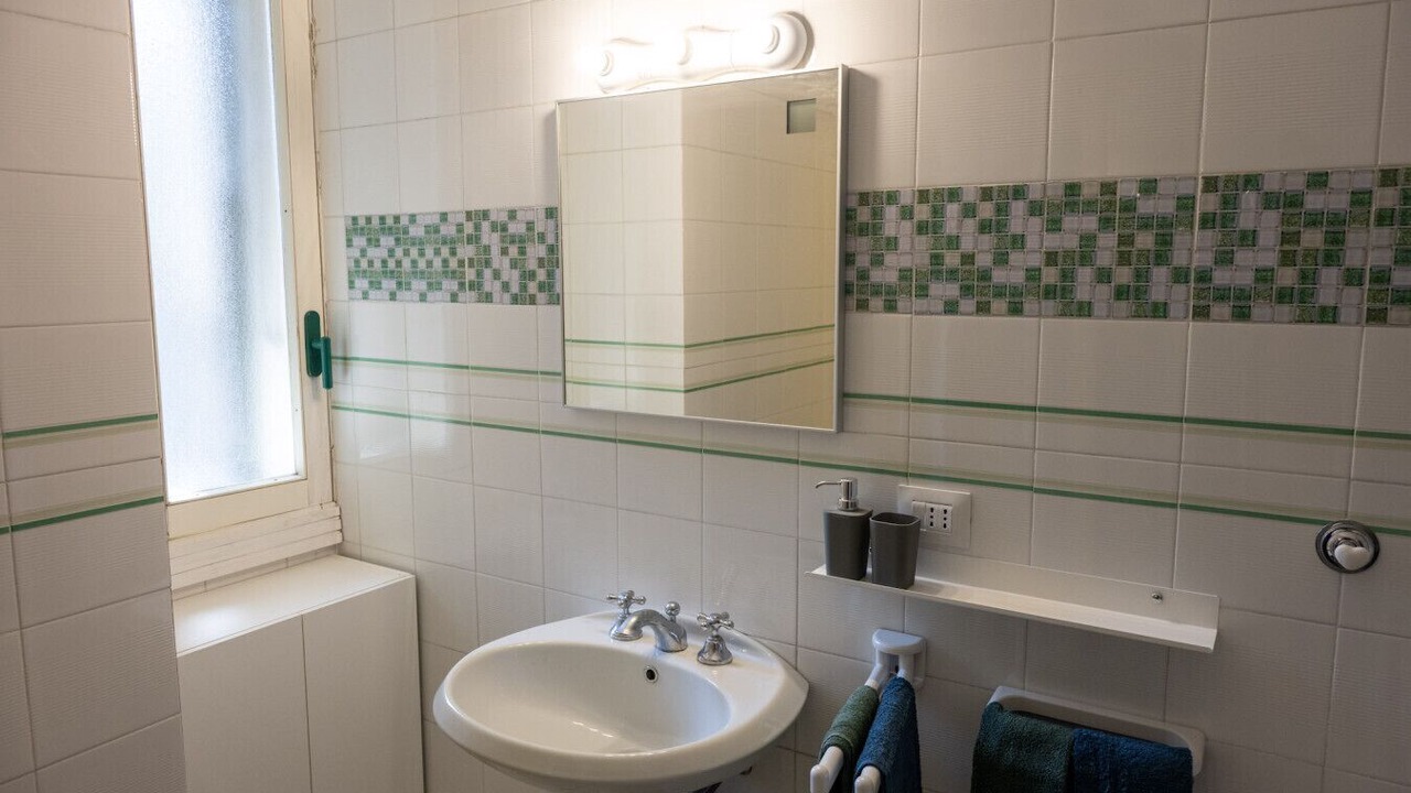 Photo of Bathroom in Campomarino di Maruggio