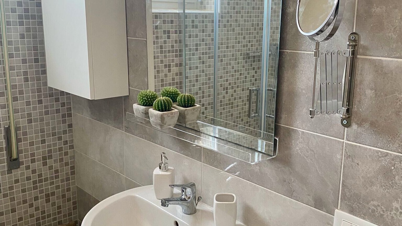 Photo of Bathroom in Latina Lido