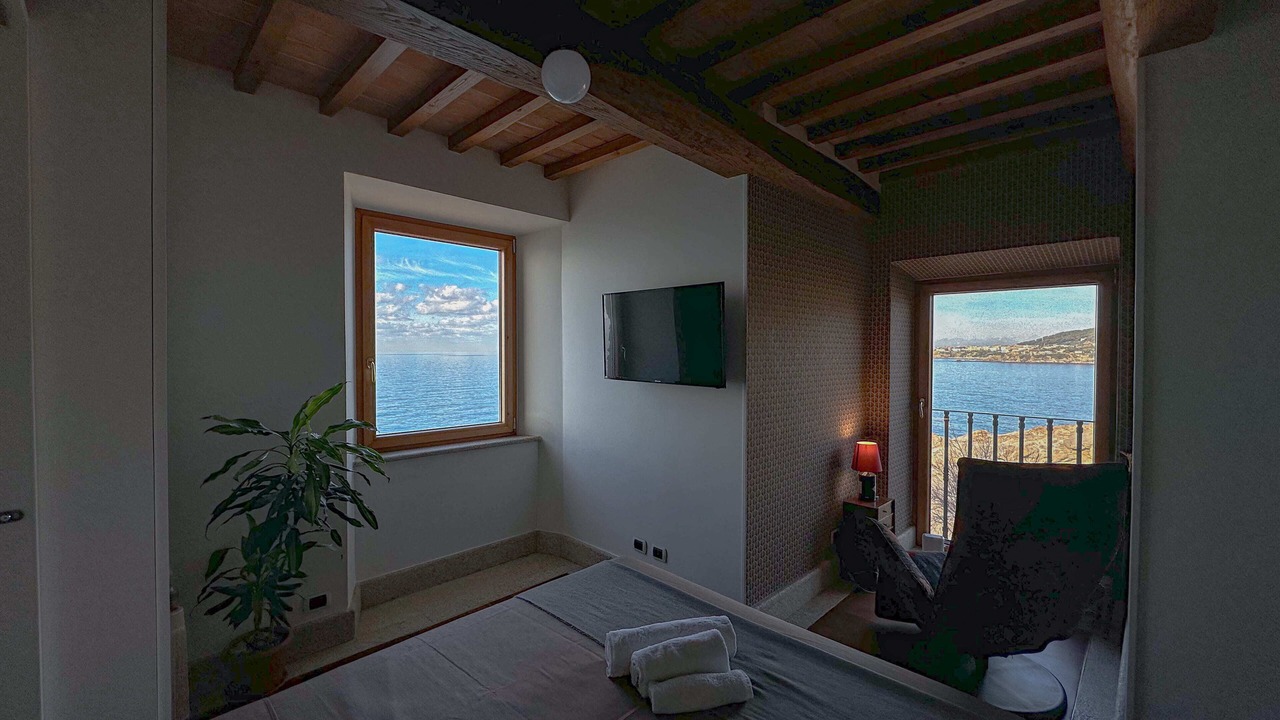 Photo of Bedroom in Livorno