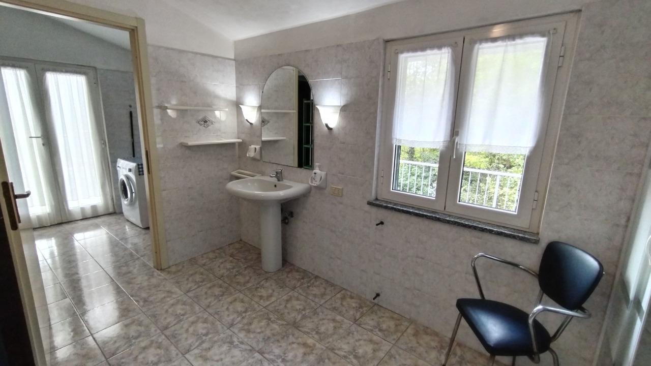 Photo of Bathroom in Trisobbio