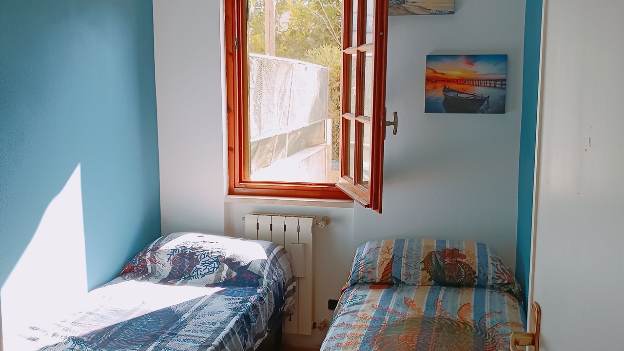 Photo of Bedroom in Lavinio Lido di Enea