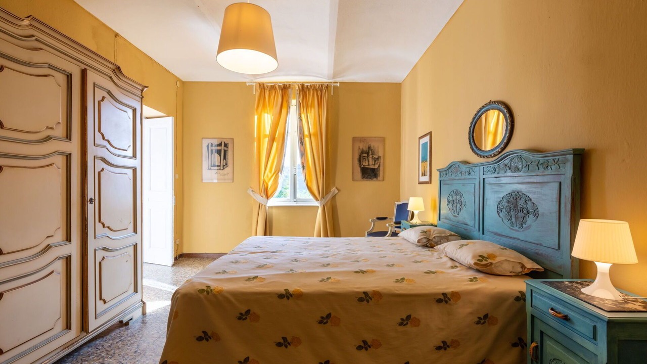 Photo of Bedroom in Montegrosso dʼAsti