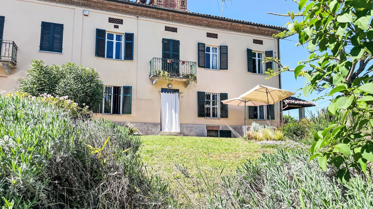 Photo of Others in Montegrosso dʼAsti