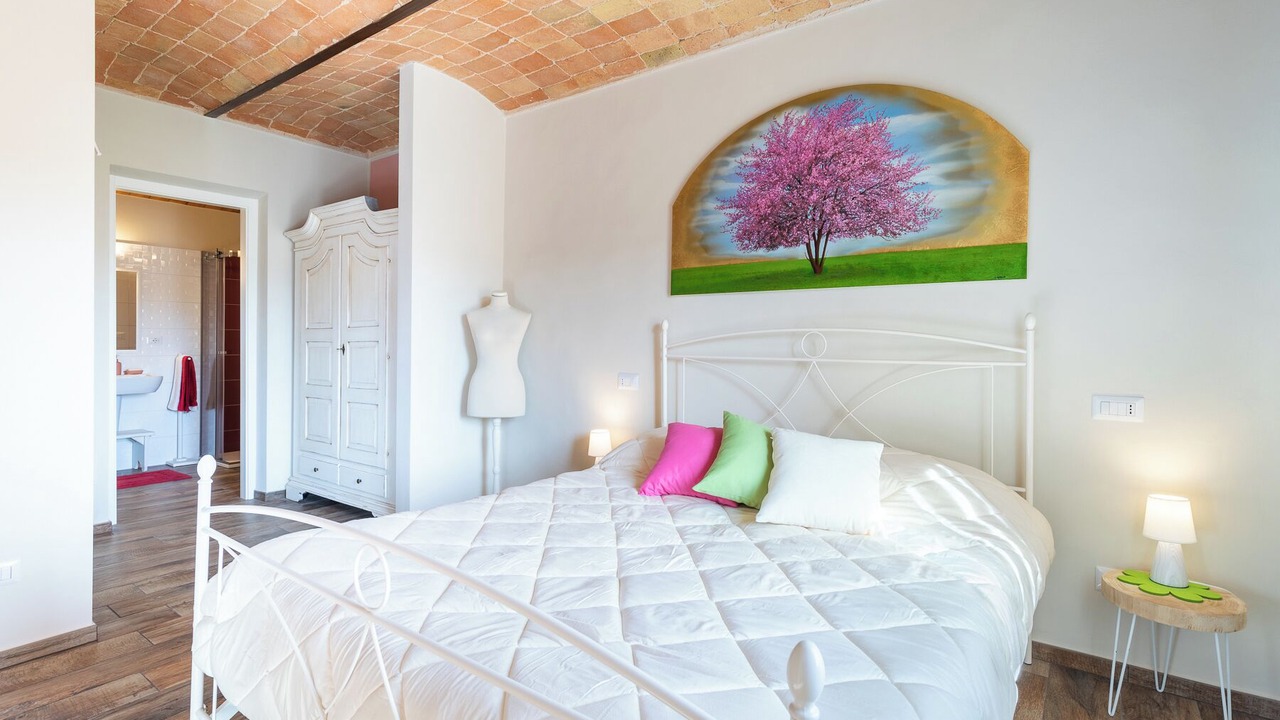 Photo of Bedroom in Costigliole d'Asti