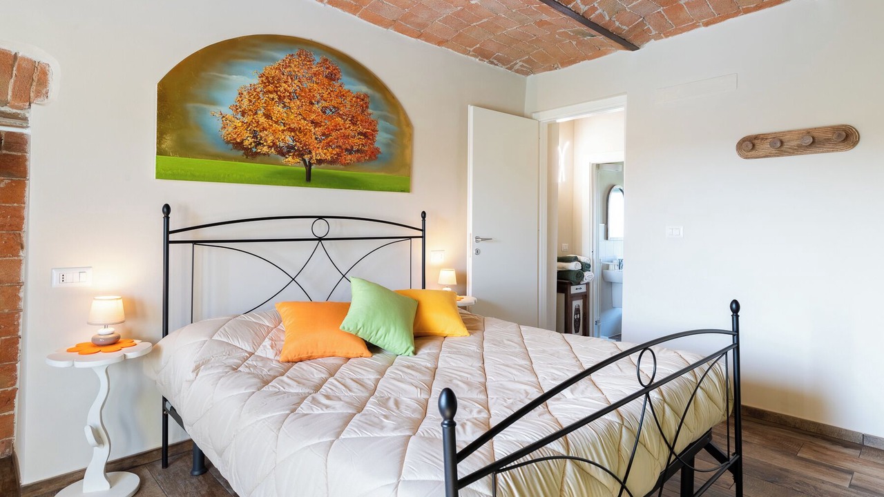 Photo of Bedroom in Costigliole d'Asti