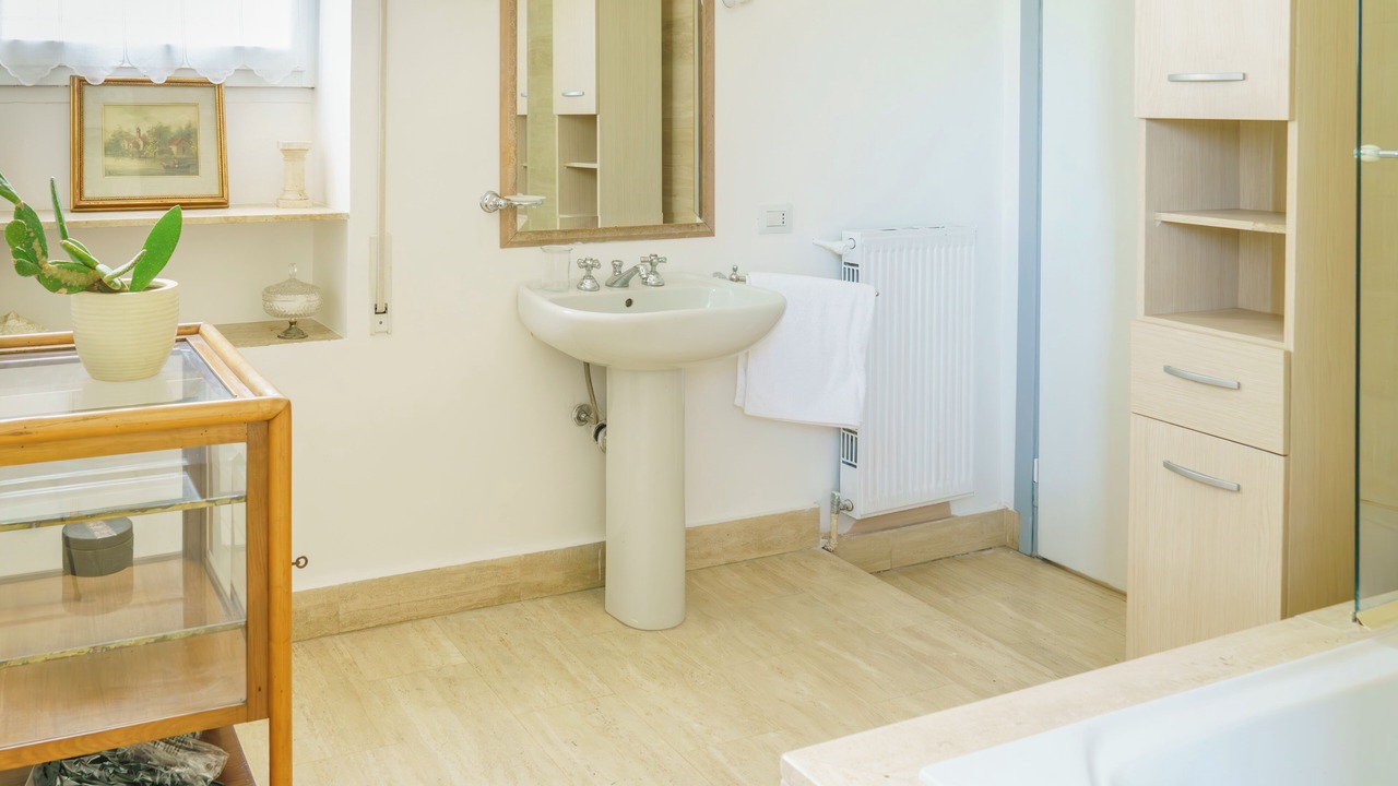 Photo of Bathroom in Quartiere XX Ardeatino