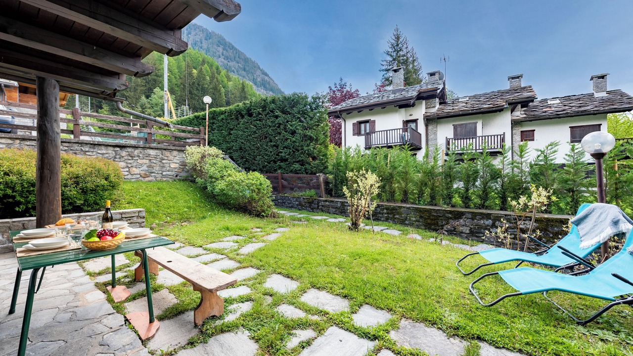 Photo of Outdoor in Verrand