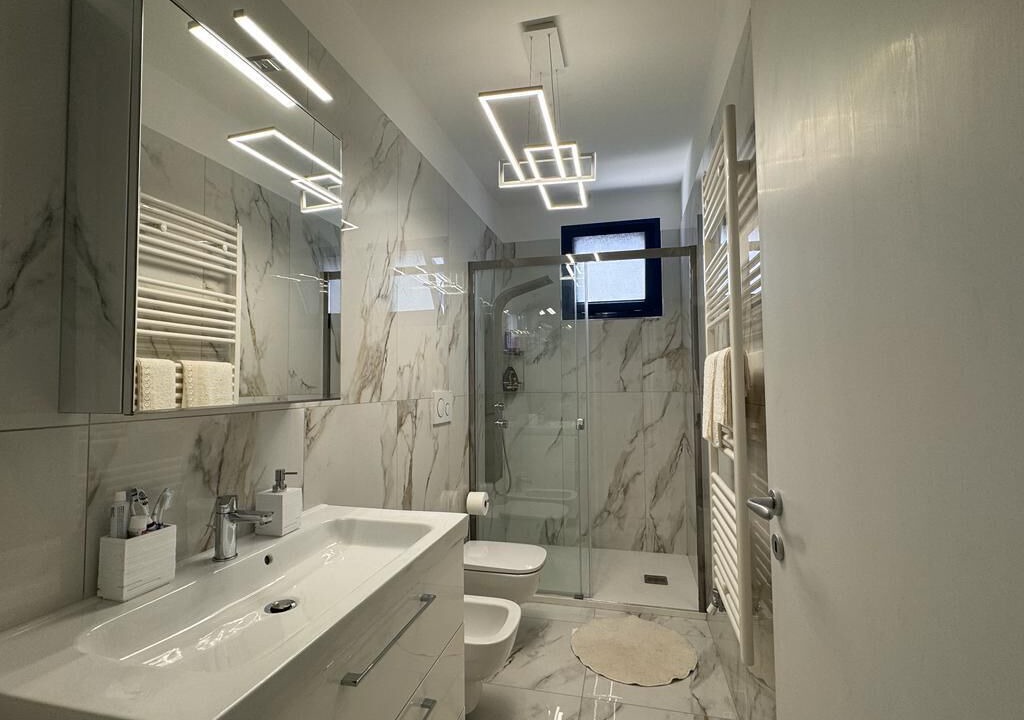Photo of Bathroom in Lido