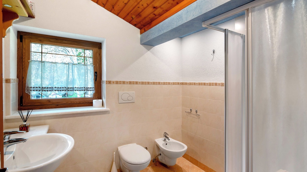 Photo of Bathroom in Caviola