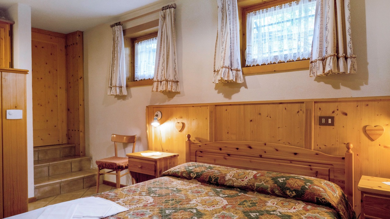 Photo of Bedroom in Caviola
