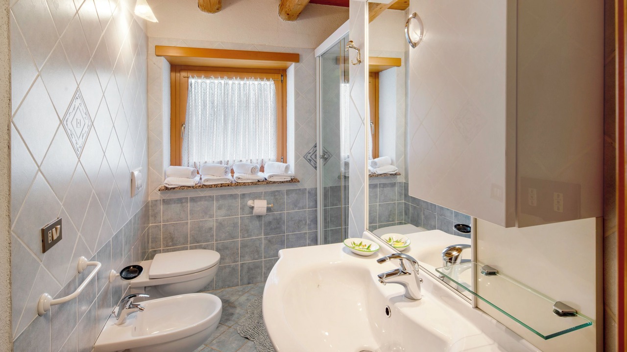 Photo of Bathroom in Caviola