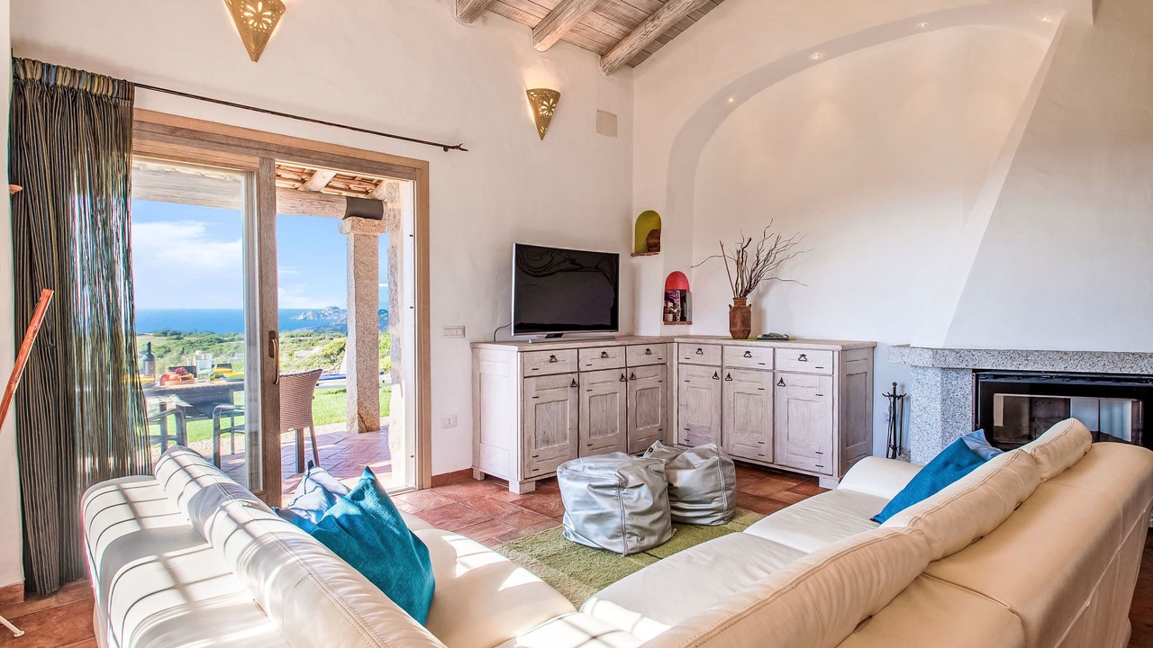 Photo of Livingroom in Aglientu