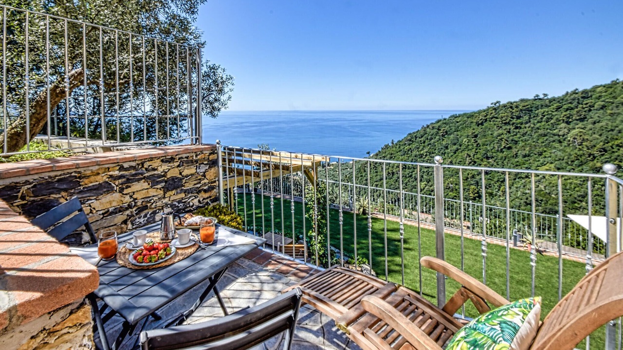 Photo of Others in Recco