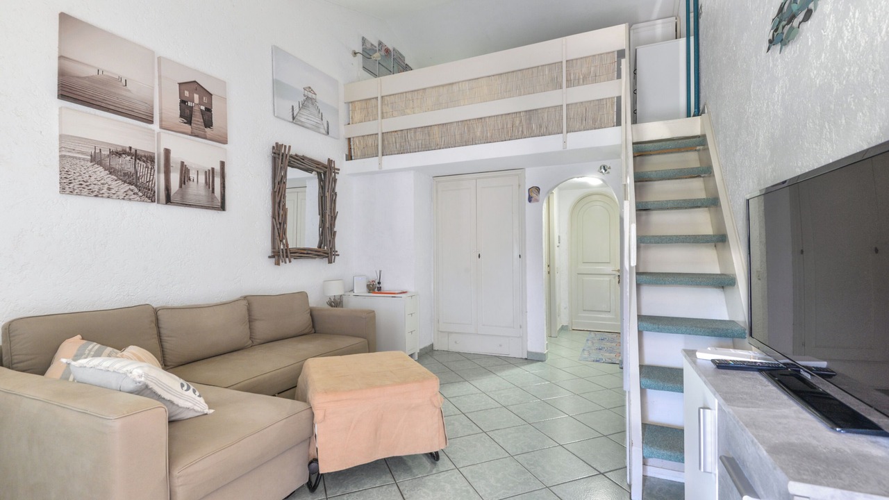 Photo of Livingroom in Mola