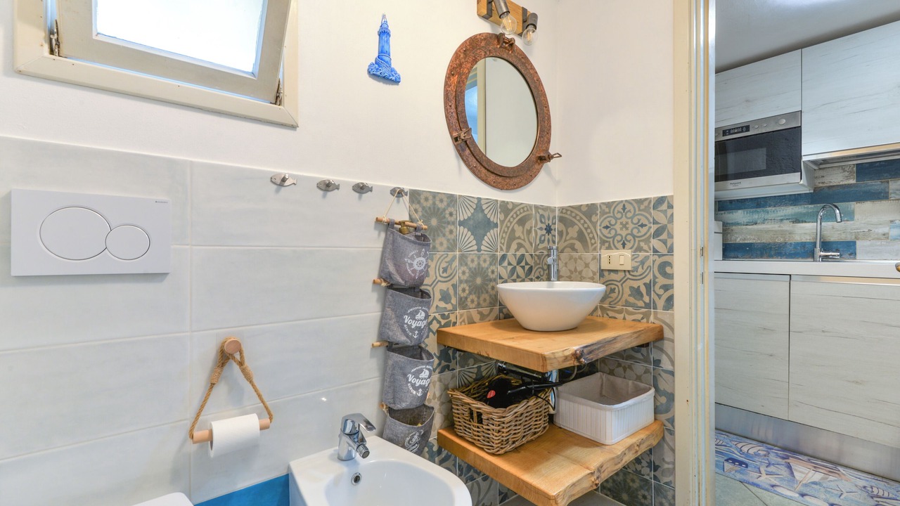 Photo of Bathroom in Mola