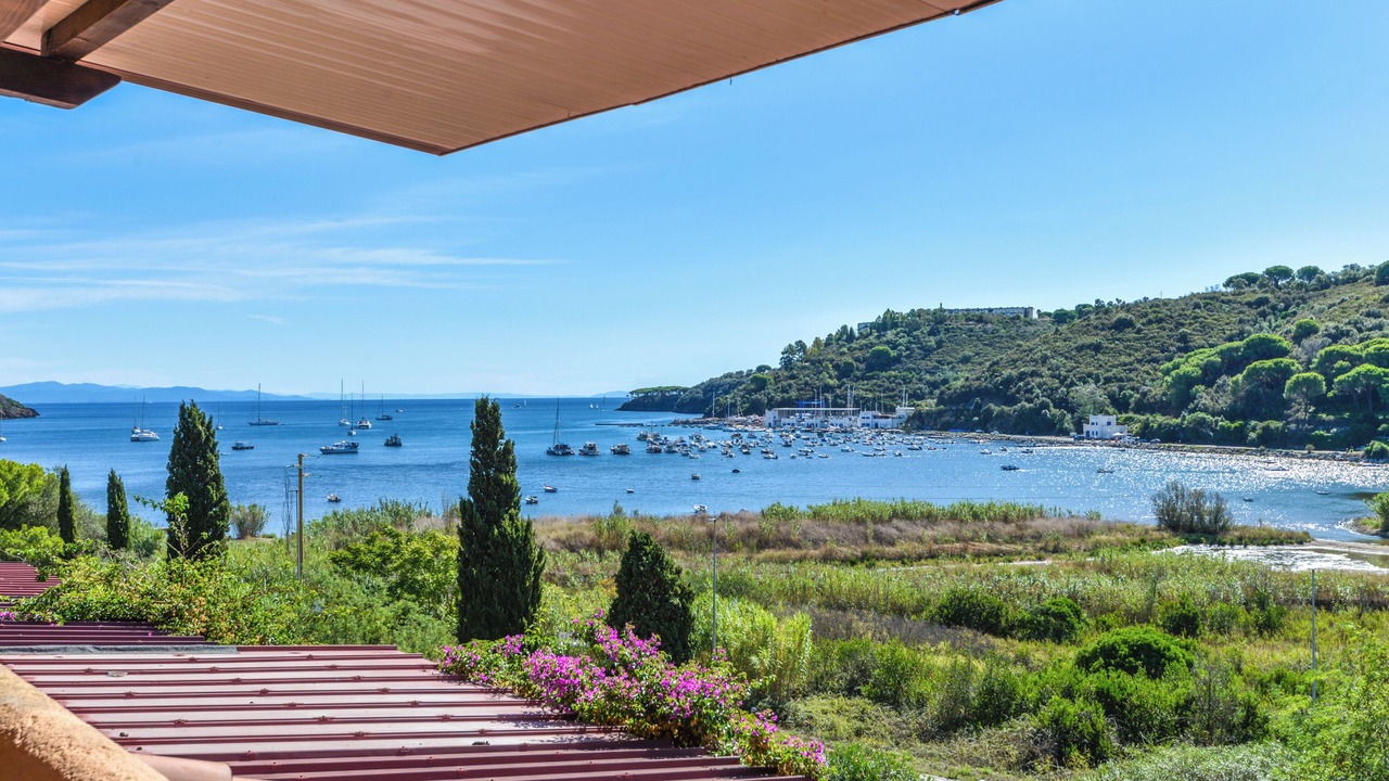 Photo of Outdoor in Mola