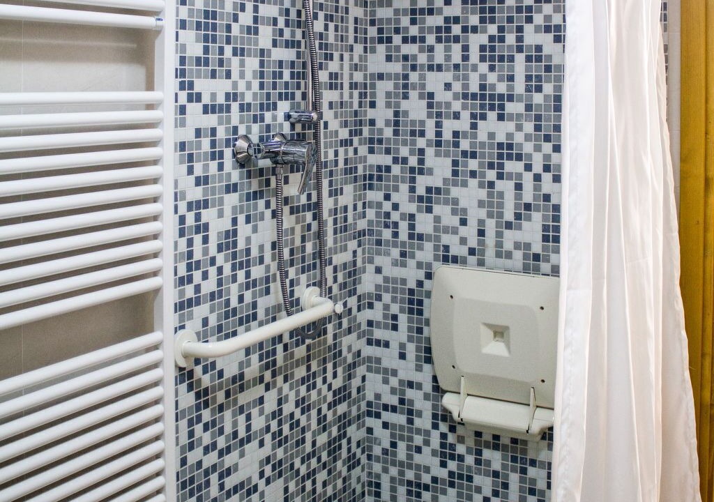 Photo of Bathroom in Ovasta