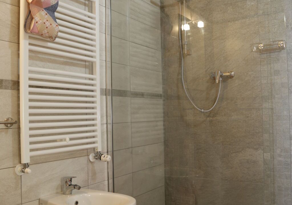 Photo of Bathroom in Ovaro