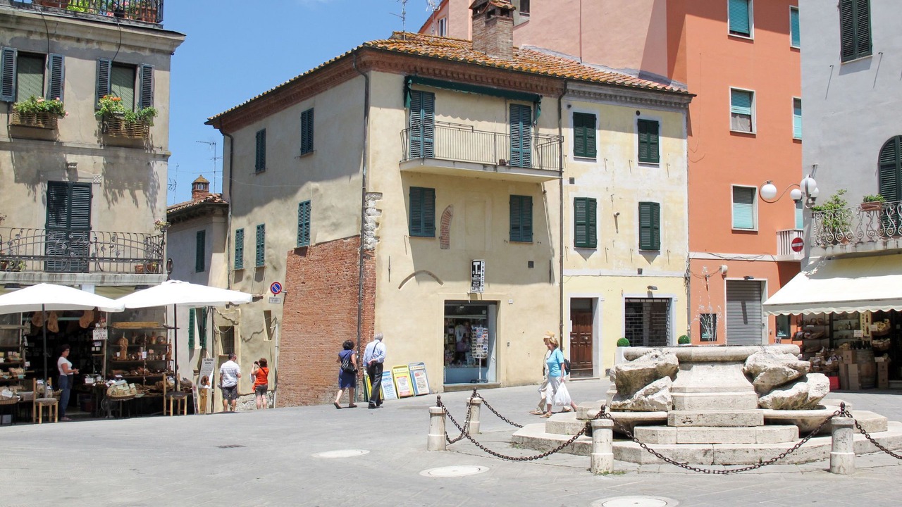 Photo of Others in Paciano
