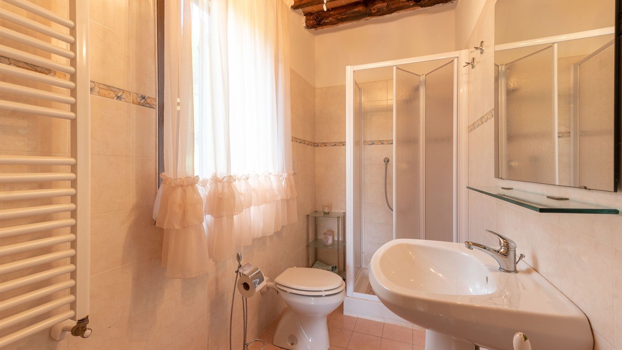 Photo of Bathroom in Montieri