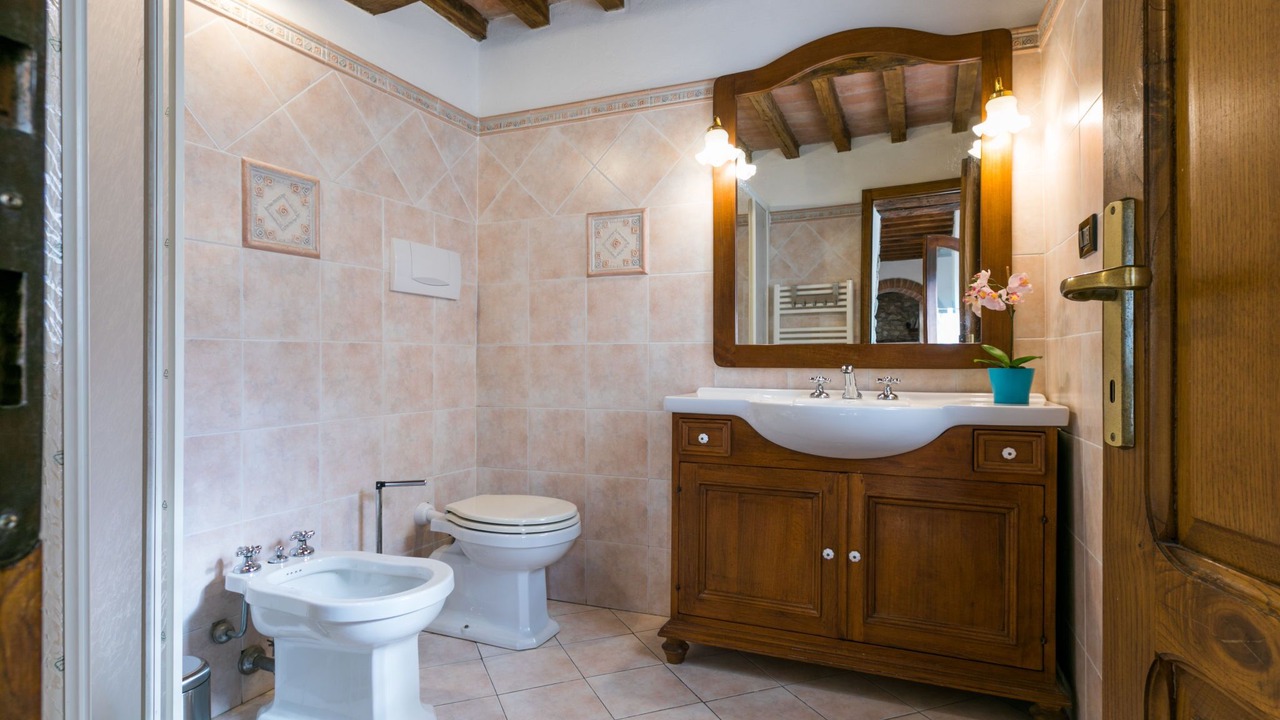 Photo of Bathroom in Montieri