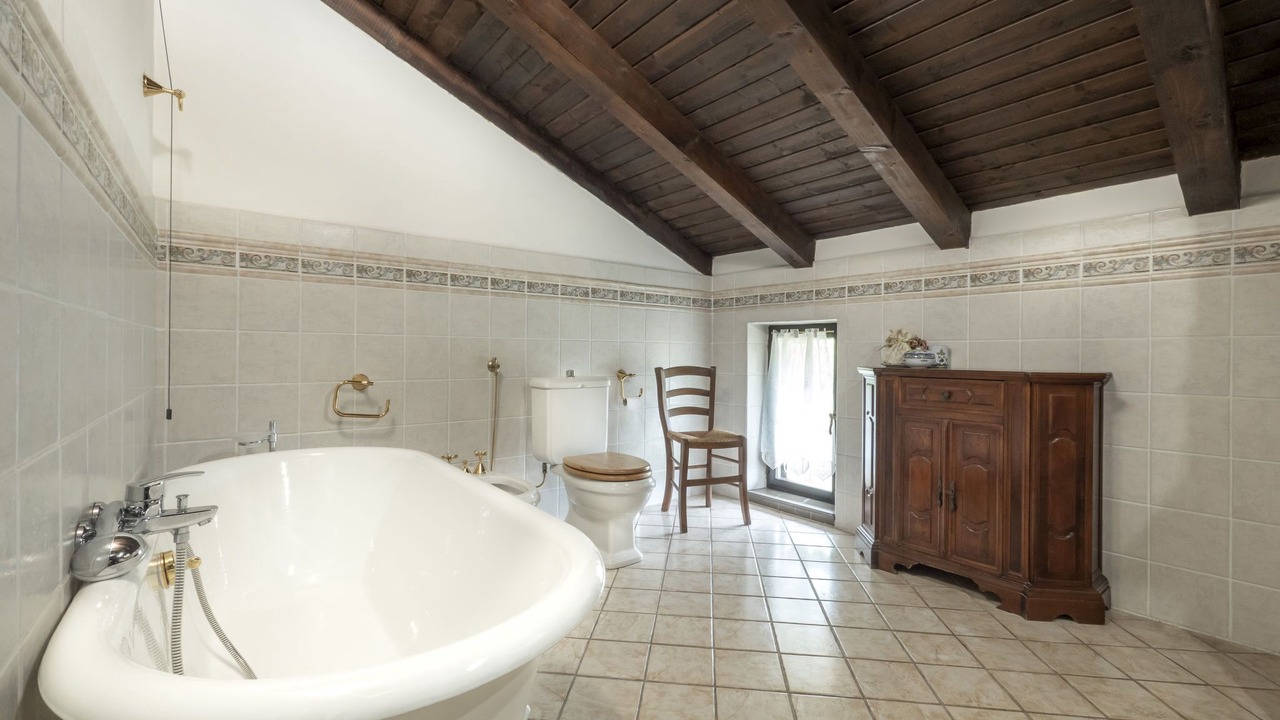 Photo of Bathroom in Belvedere