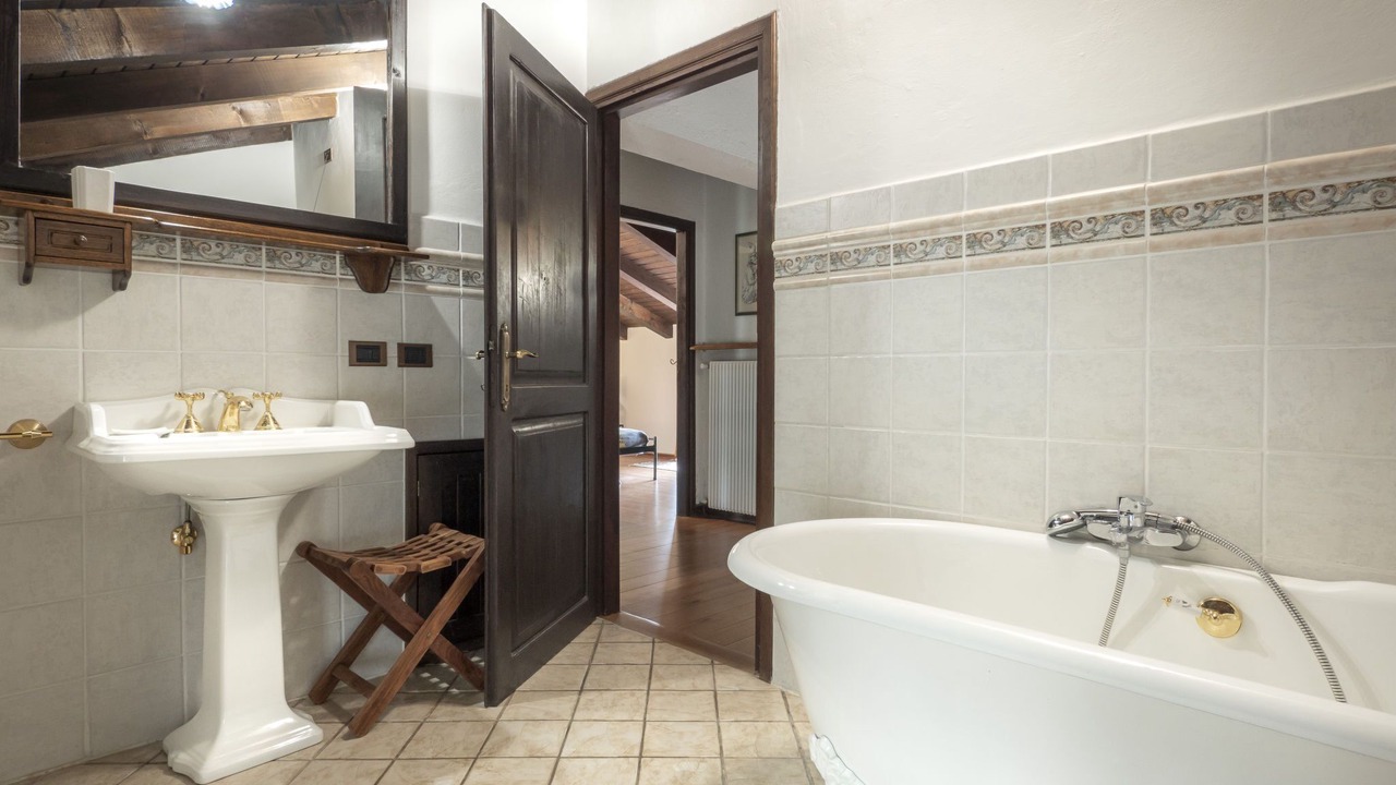 Photo of Bathroom in Belvedere