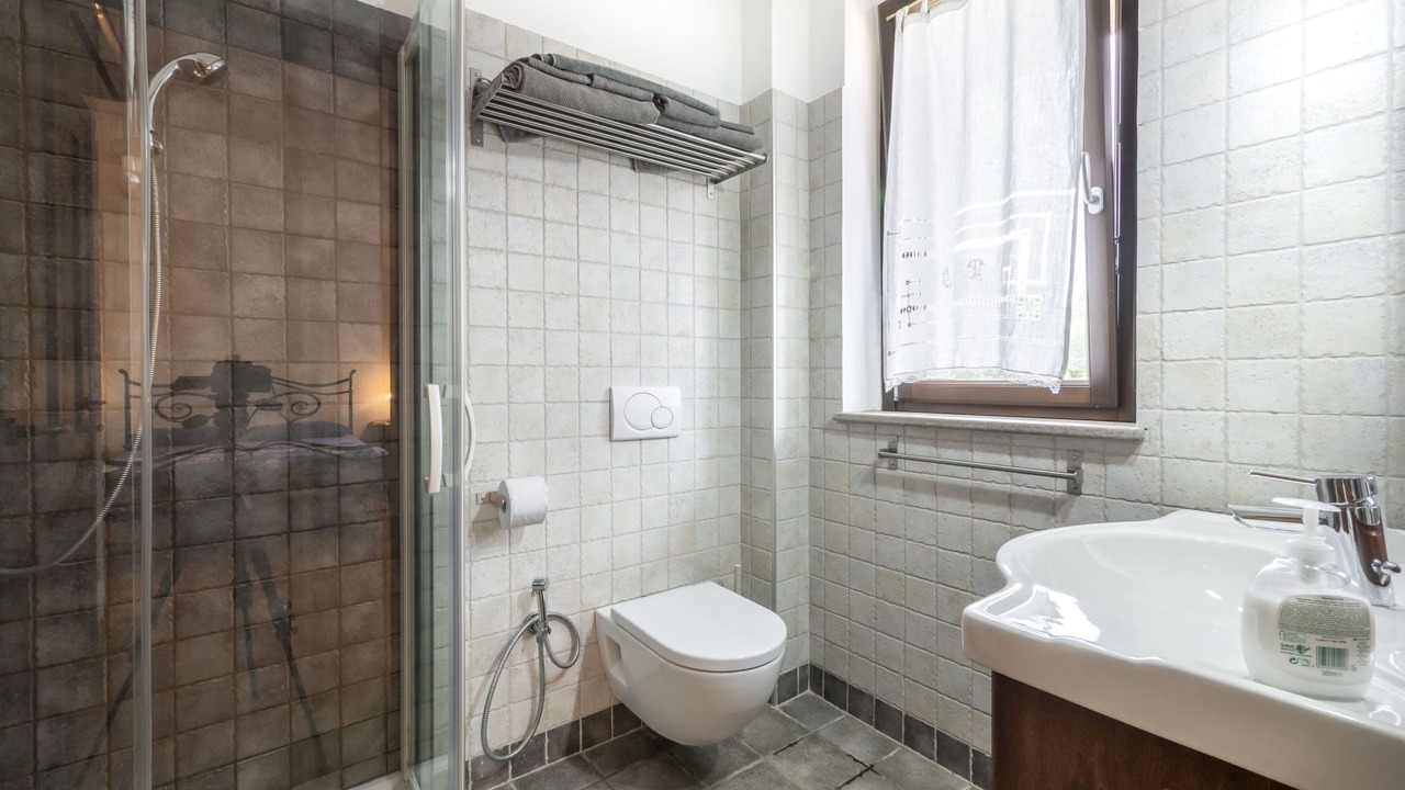 Photo of Bathroom in Belvedere