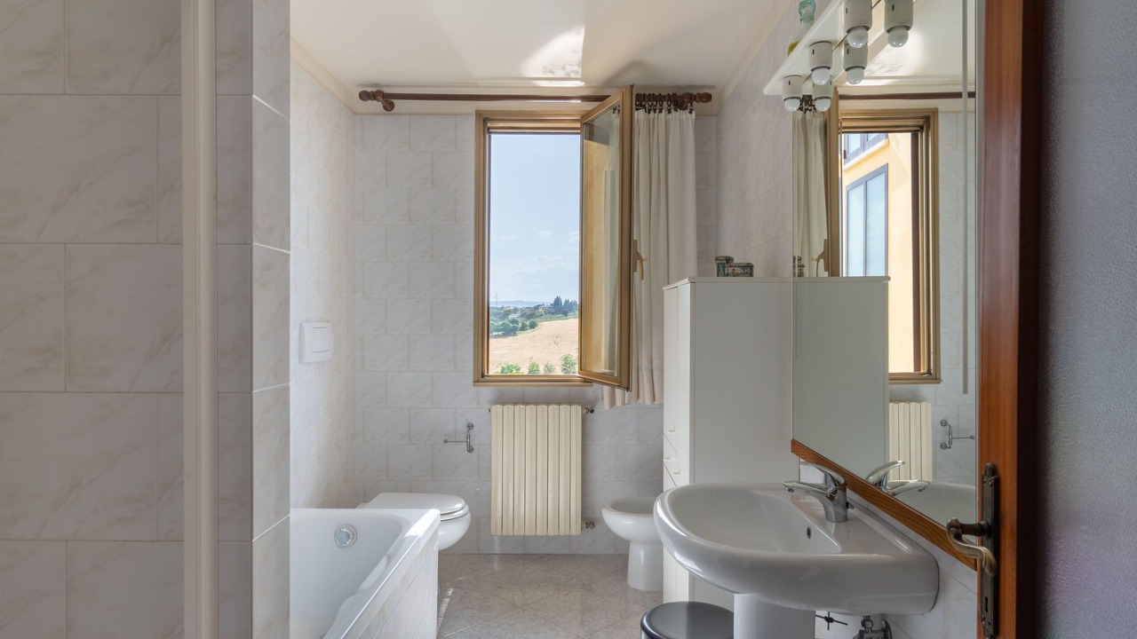 Photo of Bathroom in Foiano della Chiana