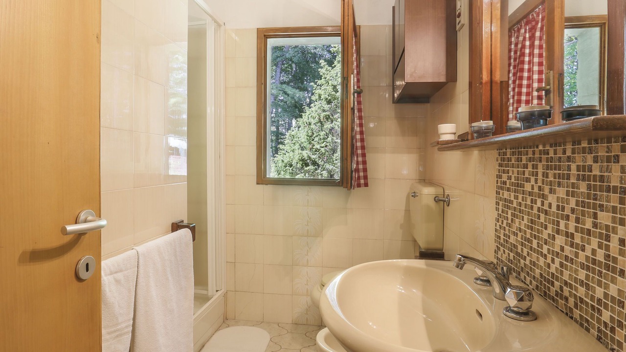 Photo of Bathroom in San Romano in Garfagnana