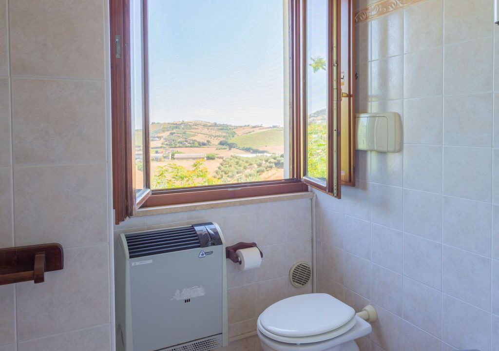 Photo of Bathroom in Mosciano Sant'Angelo