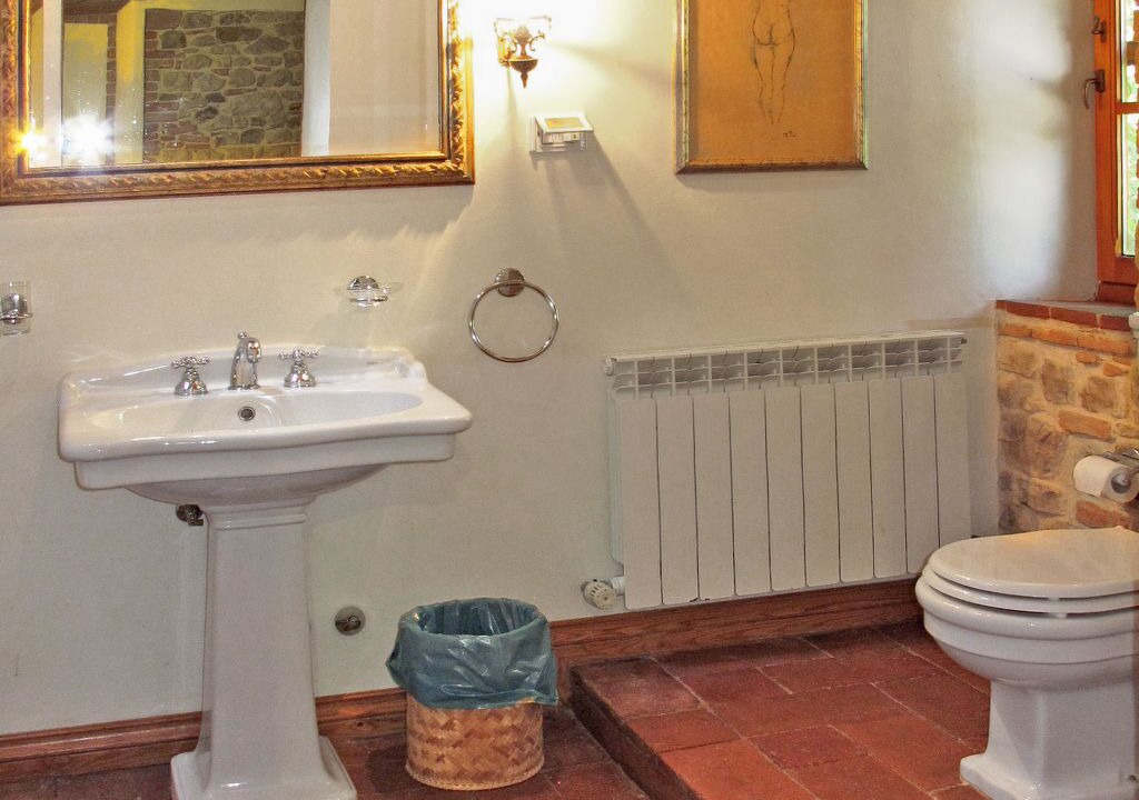 Photo of Bathroom in San Venanzo