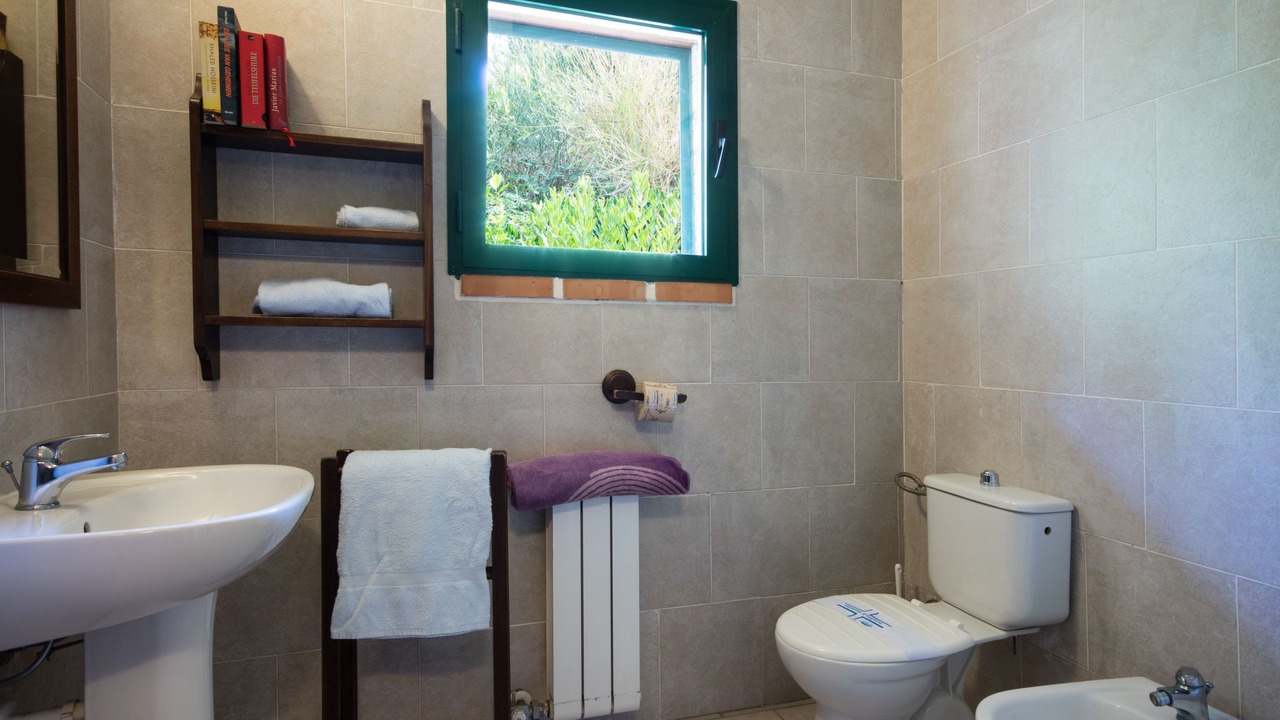 Photo of Bathroom in Guardistallo