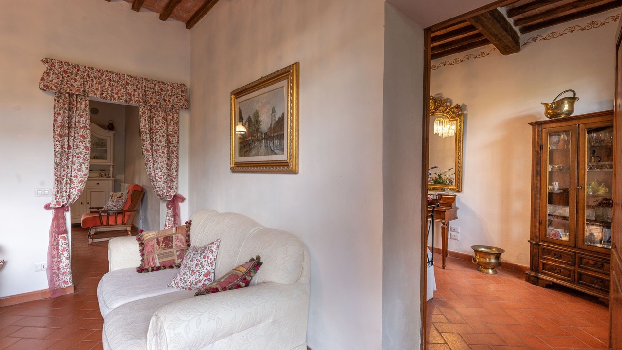 Photo of Livingroom in Montieri