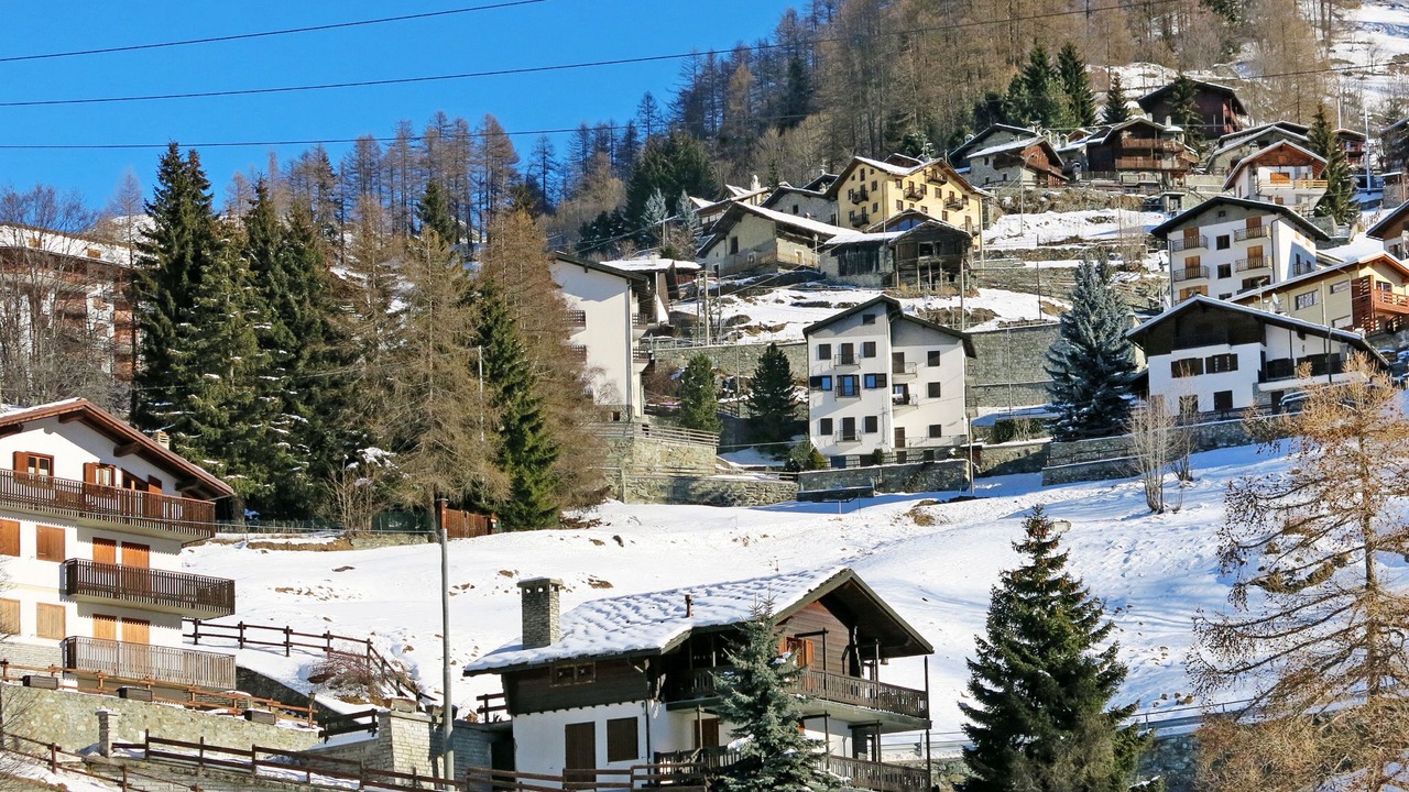 Photo of Others in Paquier