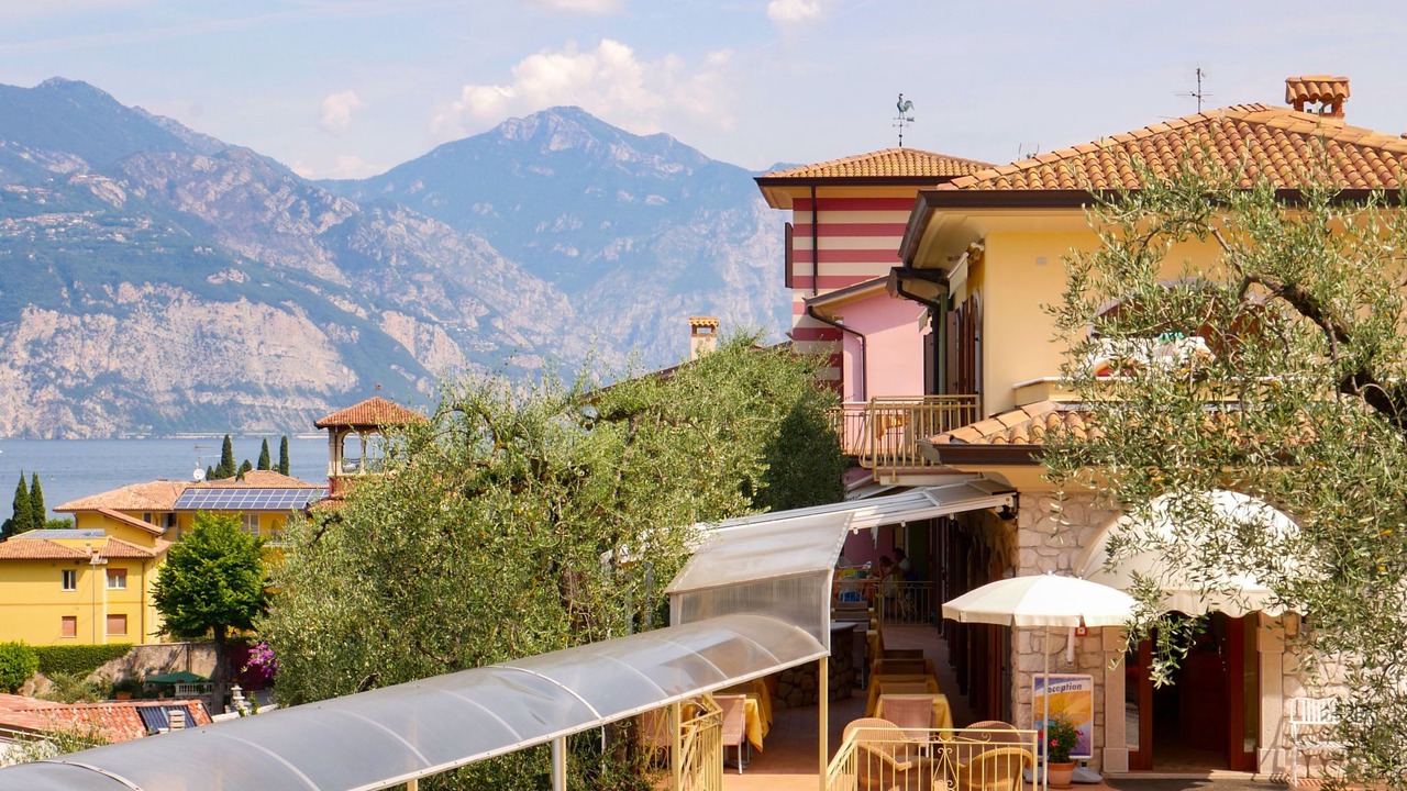 Photo of Others in Assenza